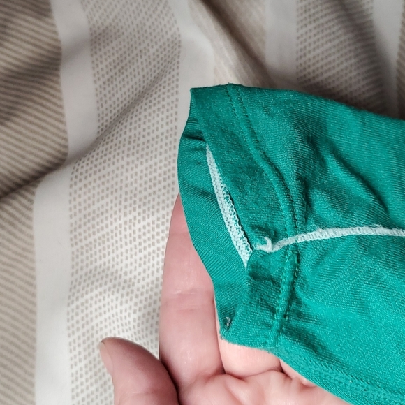 Nike FitDRY Half-Zip Women's Long-Sleeve Green Top in XS - Picture 8 of 10